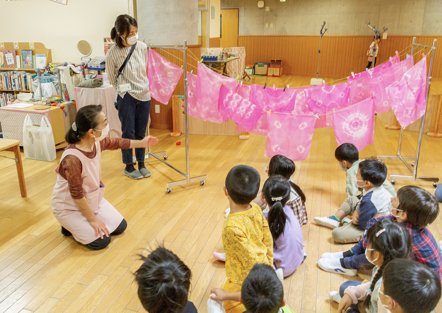 「紅花道中プロジェクト 」ワークショップの様子