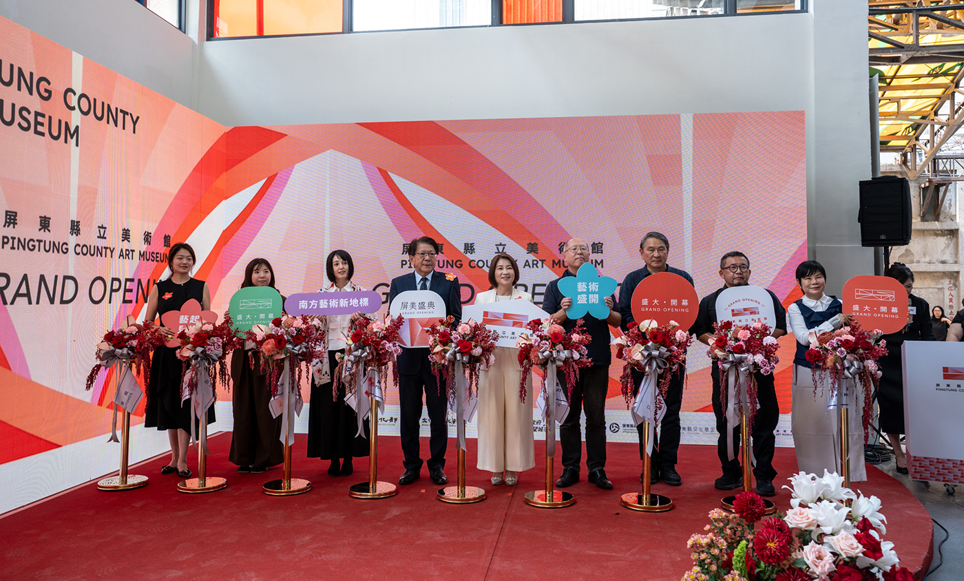 「當繁花盛開 日本當代藝術展」テープカットの模様